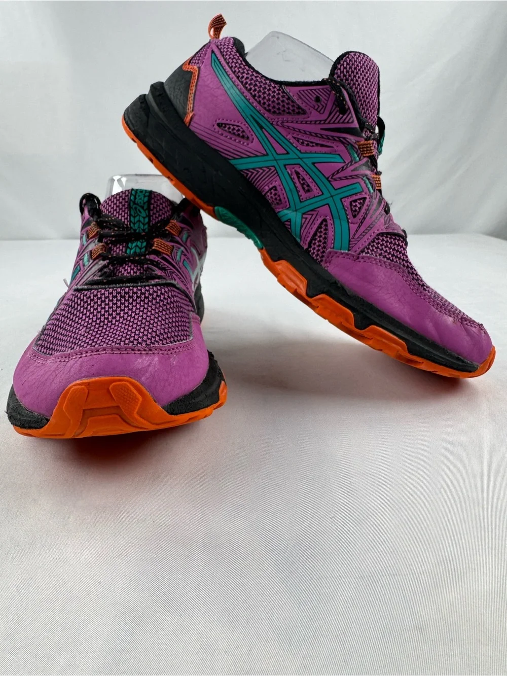 Asics GEL-Venture 8 Trail Hiking and Running Sneaker - Picture 1 of 8